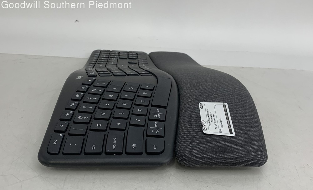 Logitech Ergo K860 Wireless Keyboard with USB Dongle Bundle - Tested