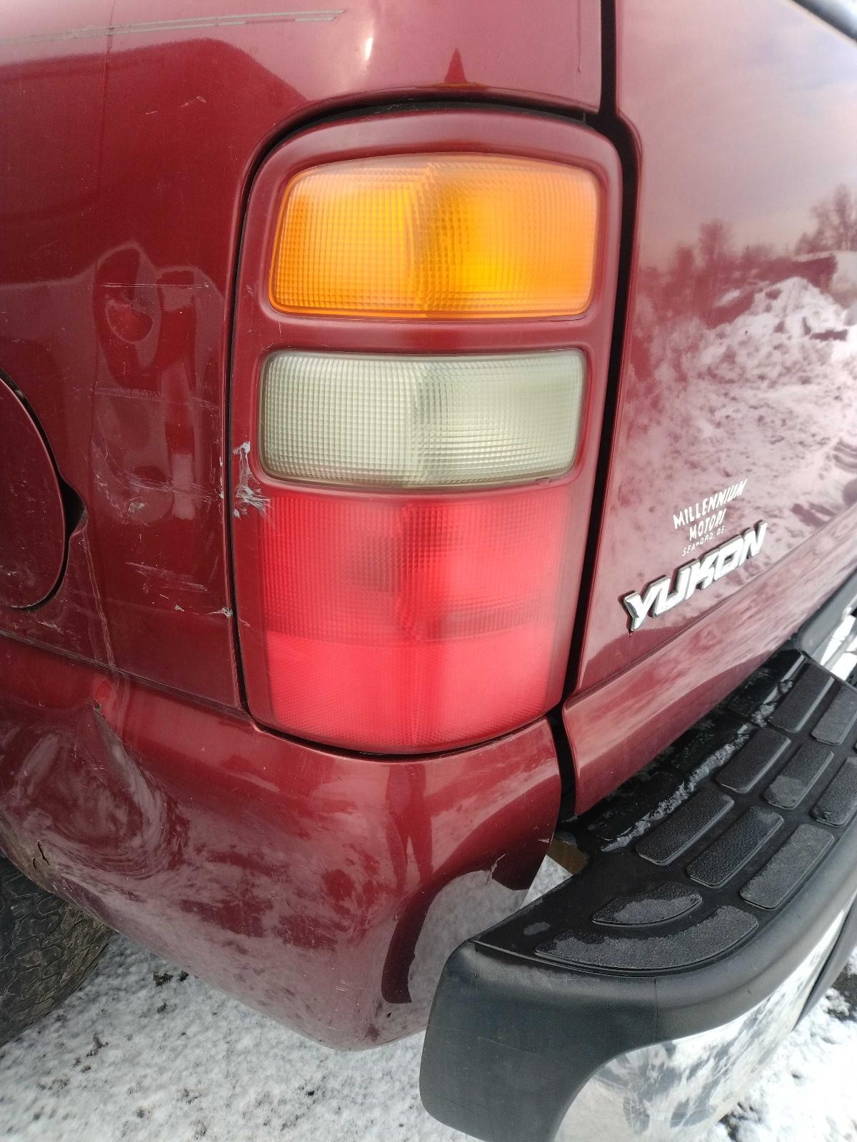 Used Interior Rear View Mirror fits: 2003 Gmc Yukon  Grade A