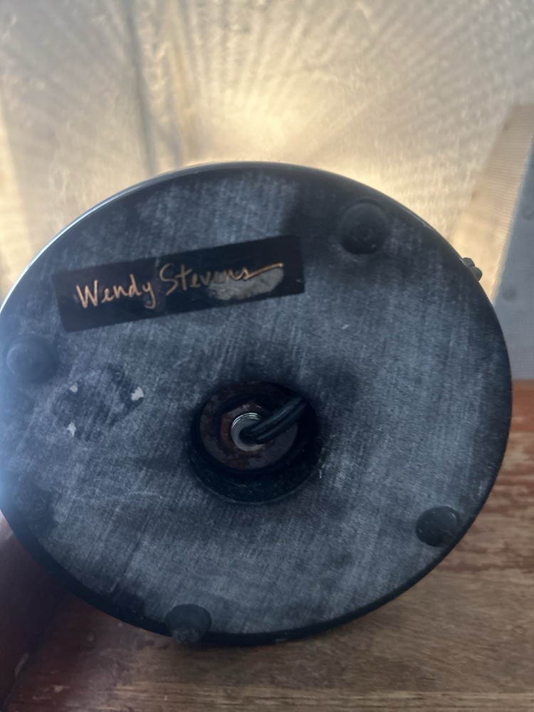 Wendy Steven Metal Lamp