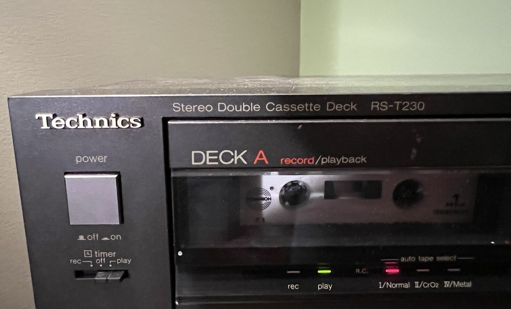 Vintage Technics Model NO. RS-T230 Stereo Double Cassette Deck
