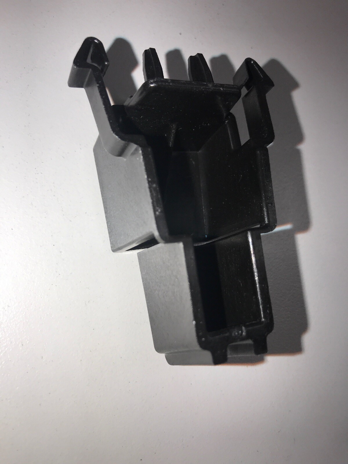 Tesla Model 3 NEW! One Frunk clip Reinforcement 1131205-00-C Cowl Support