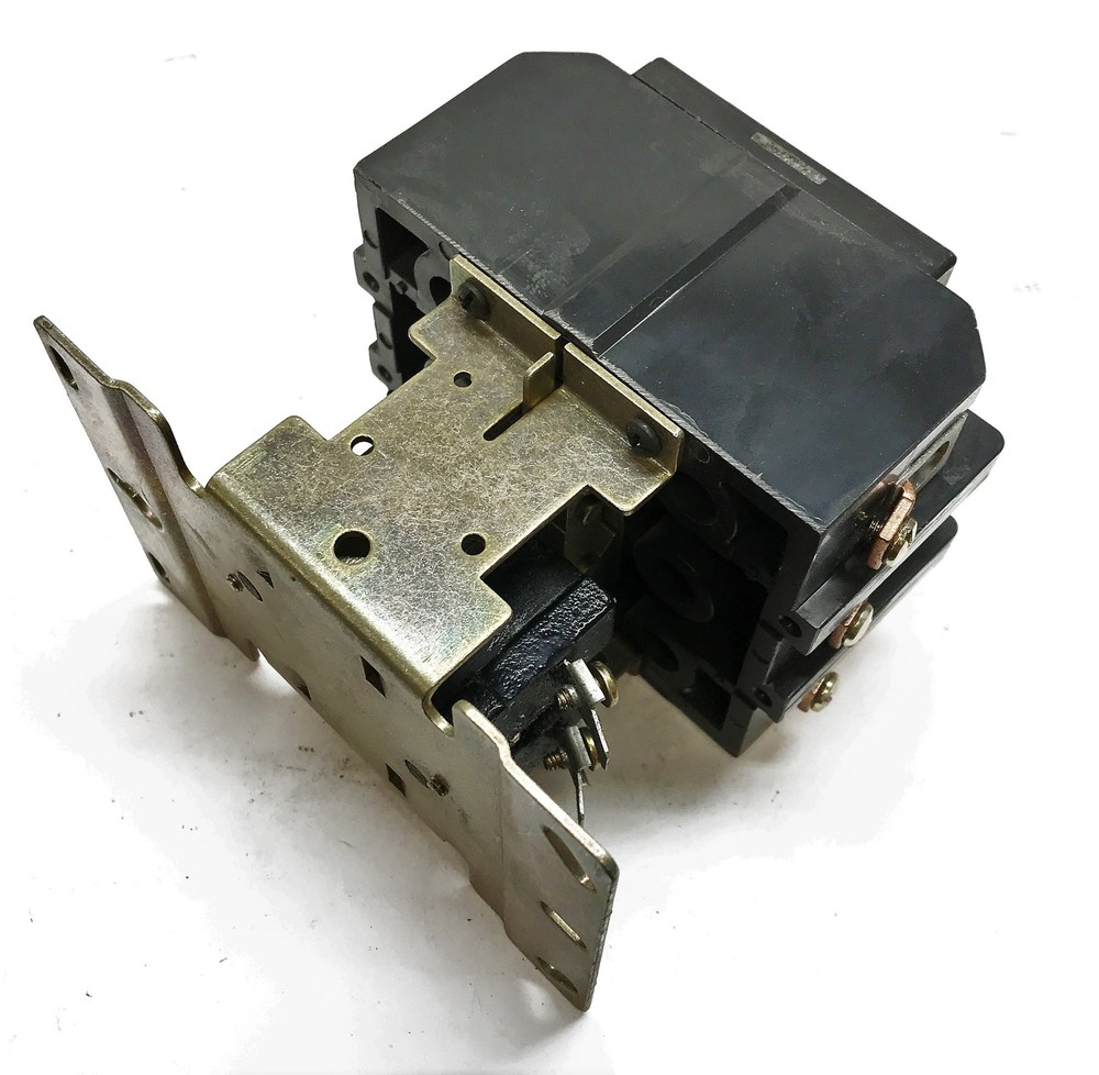 Furnas Contact Assembly 42FE35AF107 USED