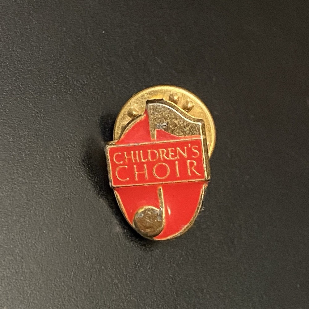 VTG Childrens Choir Hat Lapel Pin
