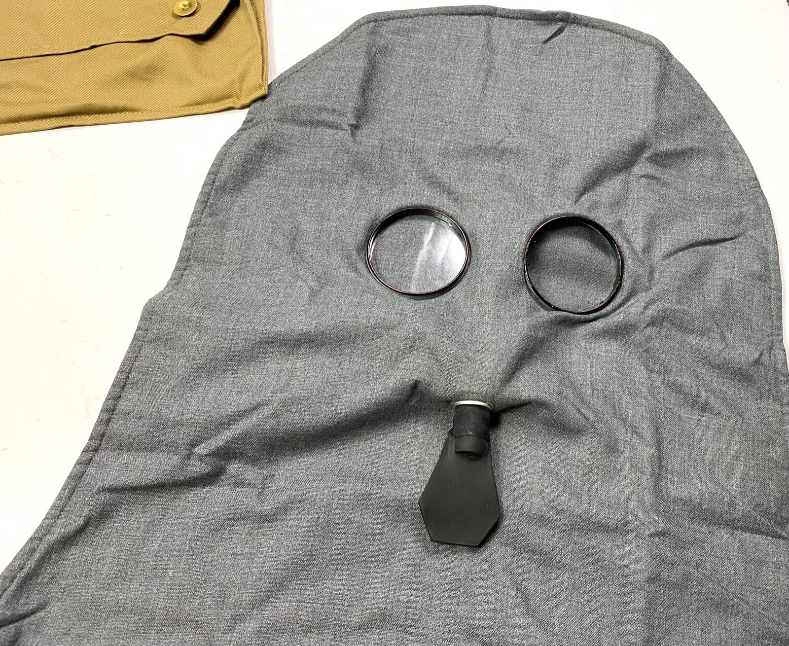 WWI BRITISH GAS SMOKE PH HOOD P HELMET & CARRY BAG