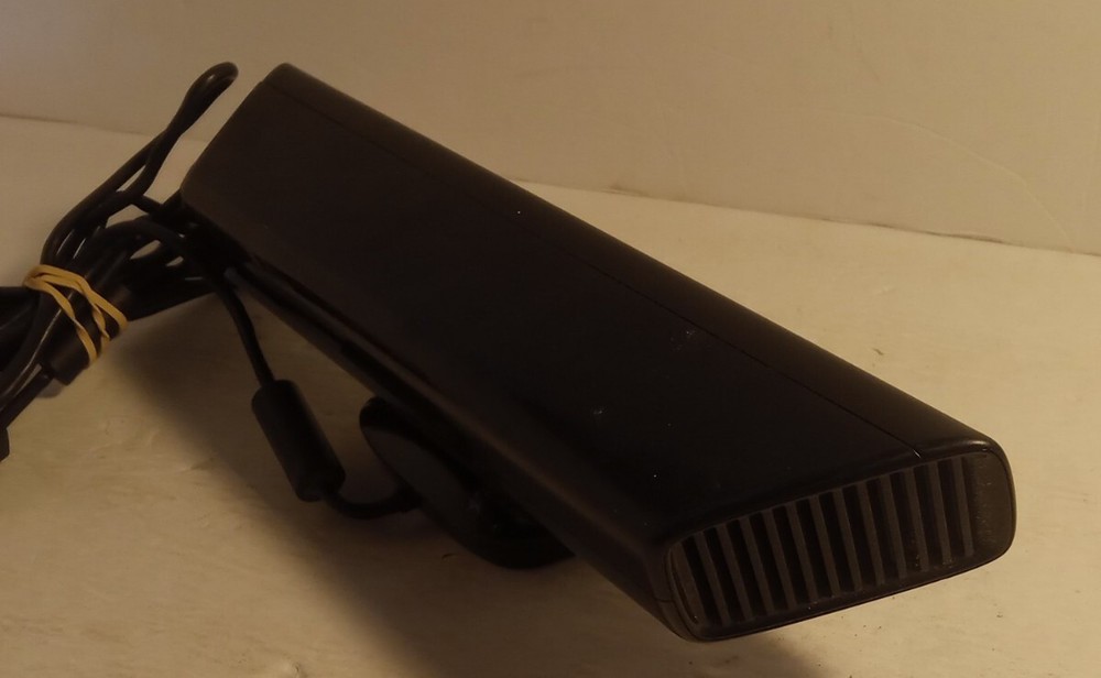 2007 Genuine Microsoft XBOX 360 Kinect Sensor Bar Model 1414 Black