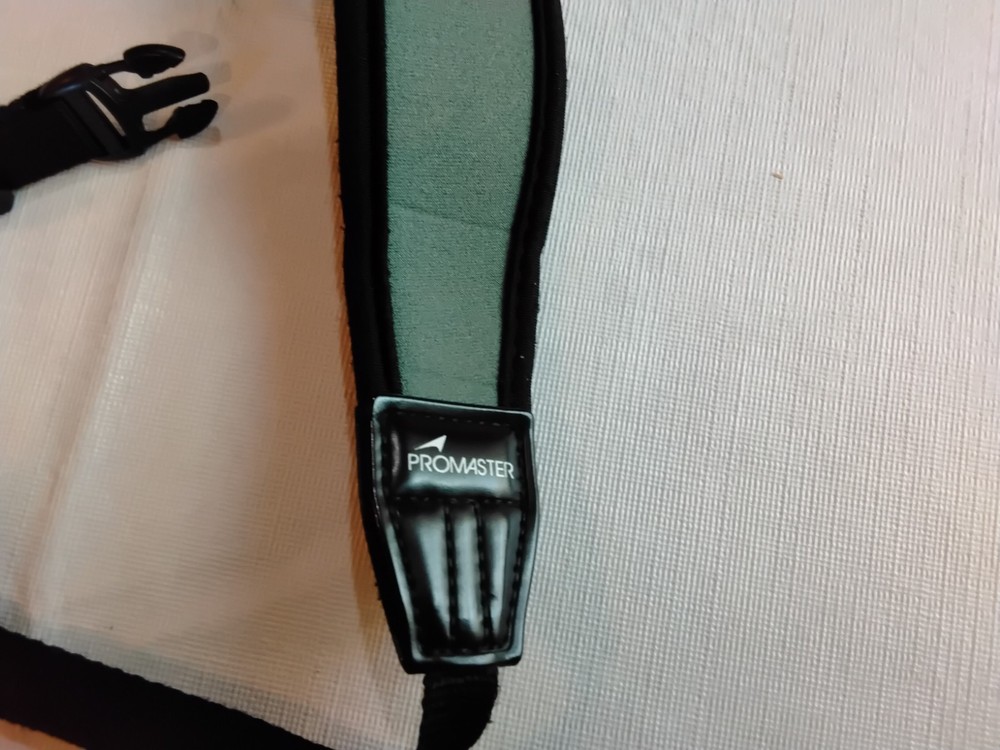 Promaster Contour Neoprene Neck Shoulder Camera Strap