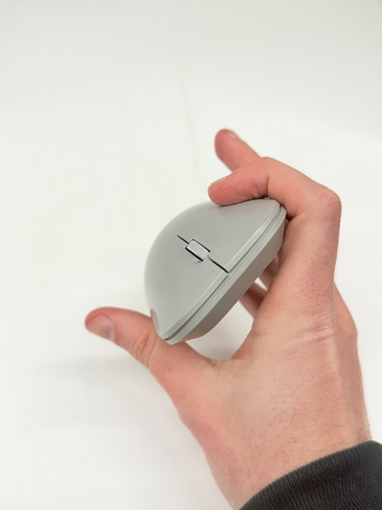 Microsoft Surface Mobile Mouse Silver Optical Wireless Bluetooth Seamless