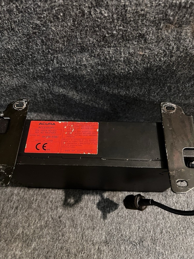 08A06-162-420 Acura Integra CD Changer