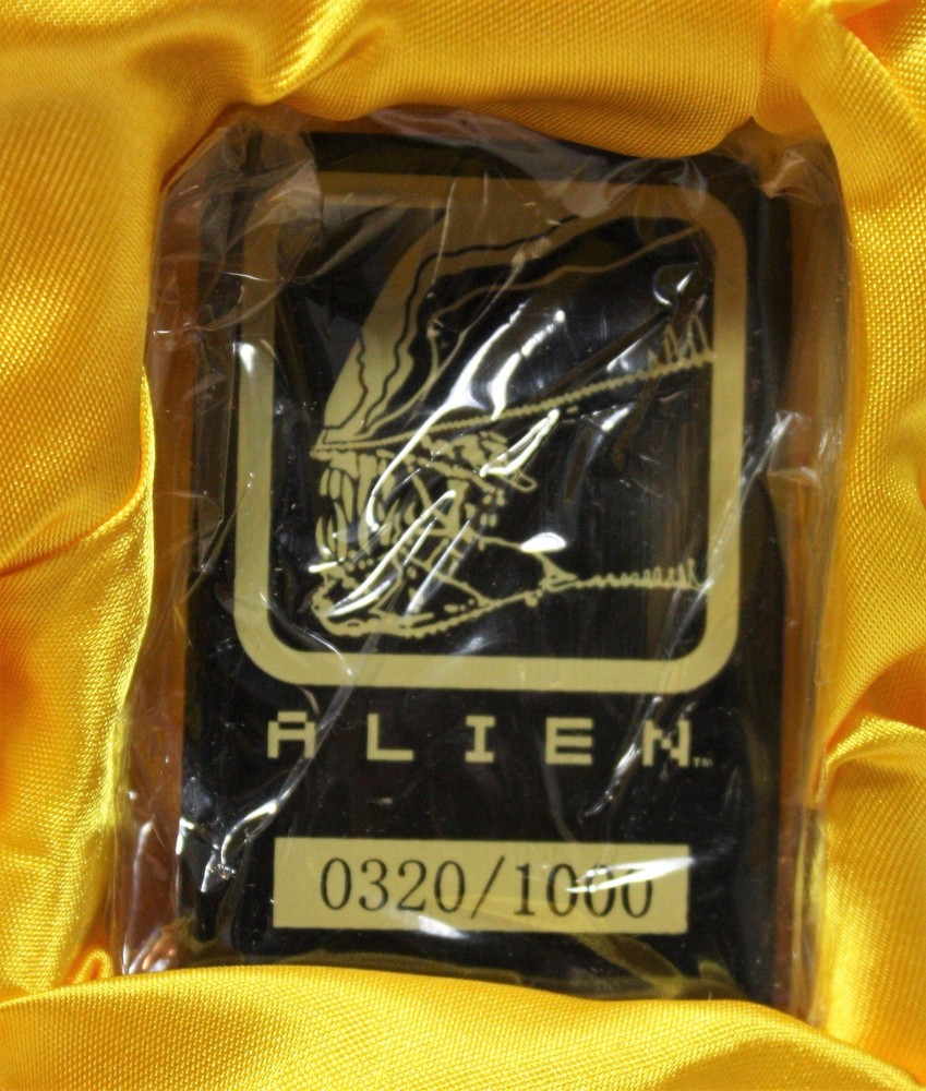 LIMITED X-Plus ALIEN statue Sci-Fi Heavy Weight Collection