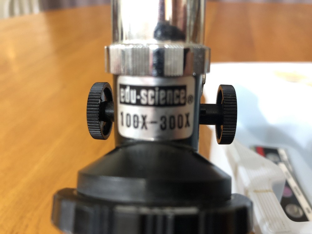 VINTAGE EDU-SCIENCE MICROSCOPE IN PACKAGE W/ACCESSORIES JAPAN MADE