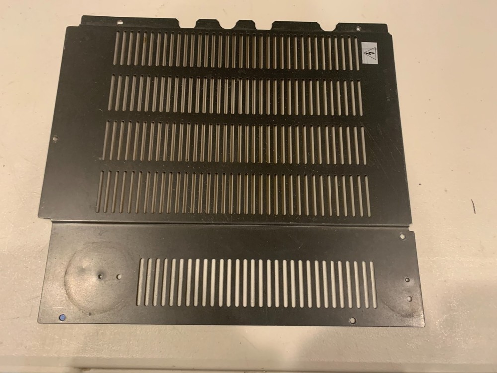 Yamaha MX-800U Stereo Power Amplifier - Panel