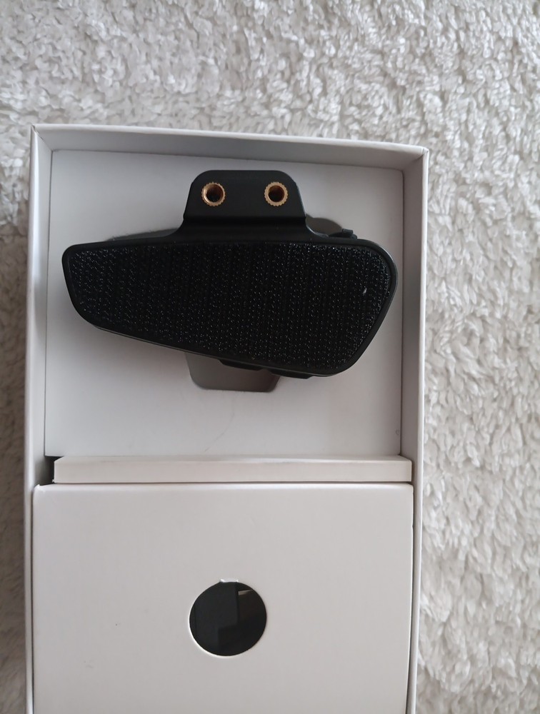 Yideng Motorcycle Bluetooth Headset.