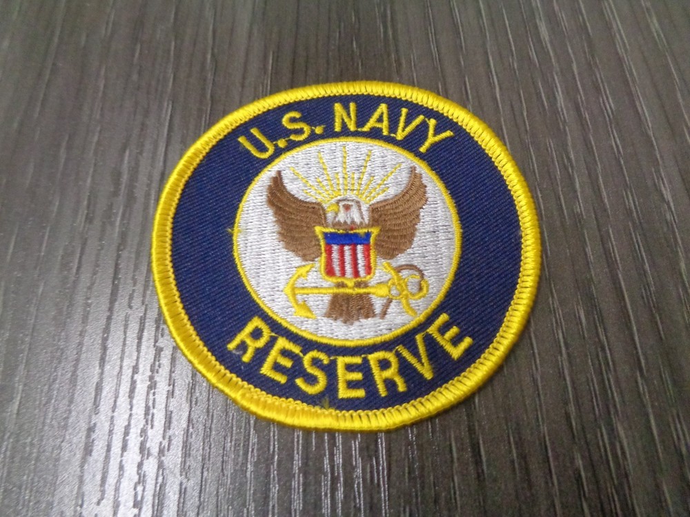 Vintage US Navy  RESERVE ROUND