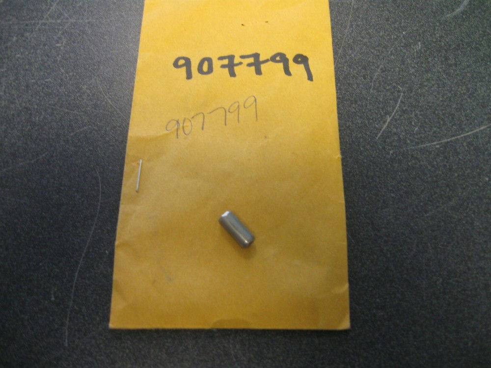 Johnson Evinrude OMC 0907799 Pin J239