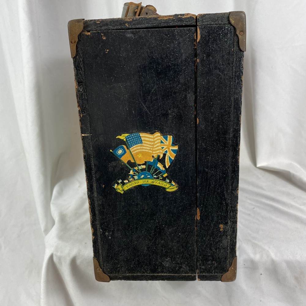 Original WWII US Navy Air Transport Personal Case w/ Pinups Pilot Named