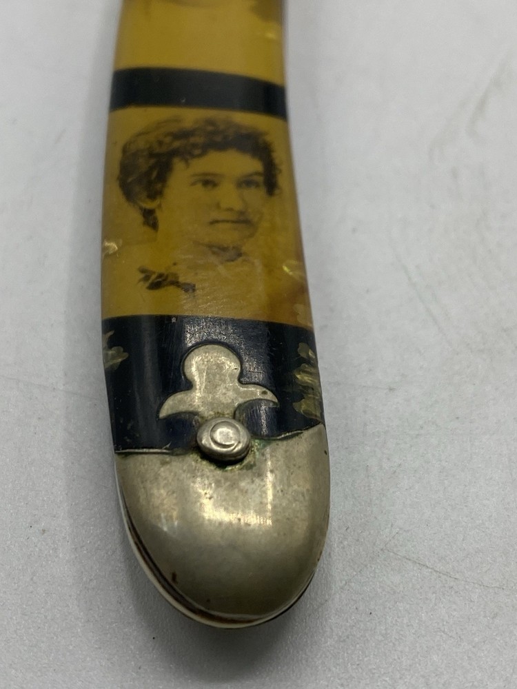 NOVELTY CUTLERY STRAIGHT FOLDING RAZOR