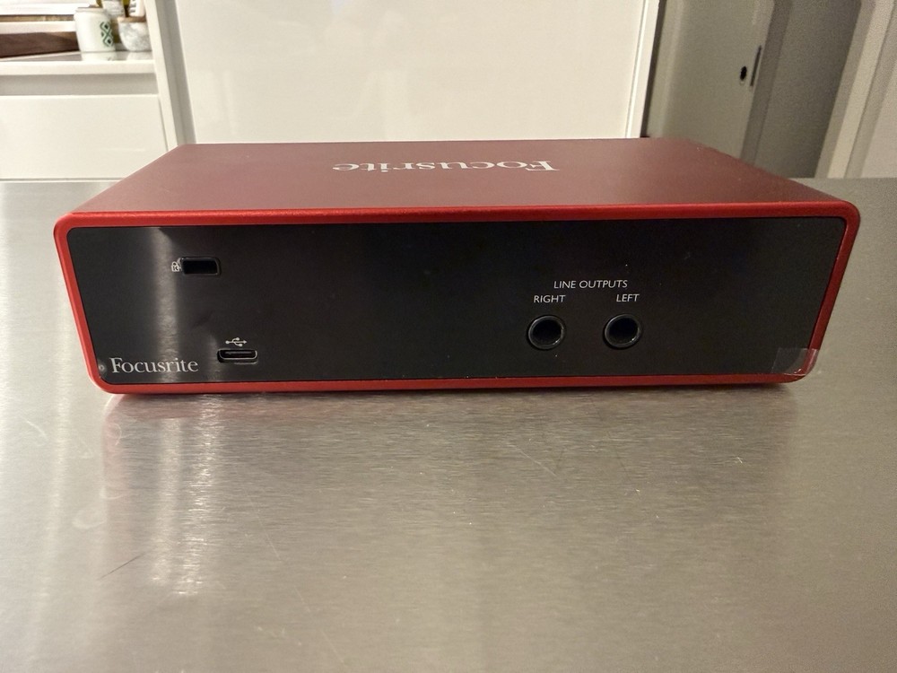 Focusrite Scarlett 2i2 3rd Gen USB Audio Interface, XLR/TRS, 2 Channels