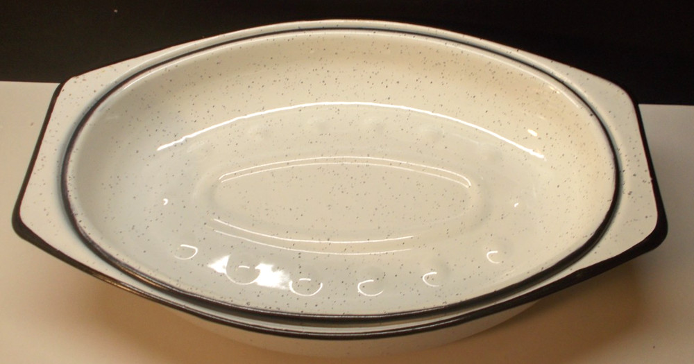 Vintage Speckled White Enamelware Chicken Roaster