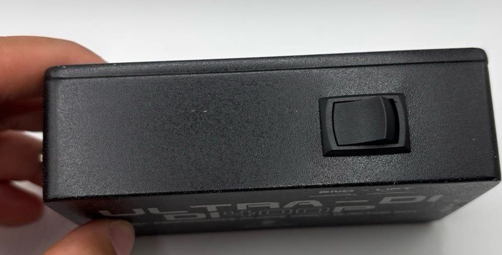 Behringer Ultra-DI DI400P High Performance Passive Direct Injection Box