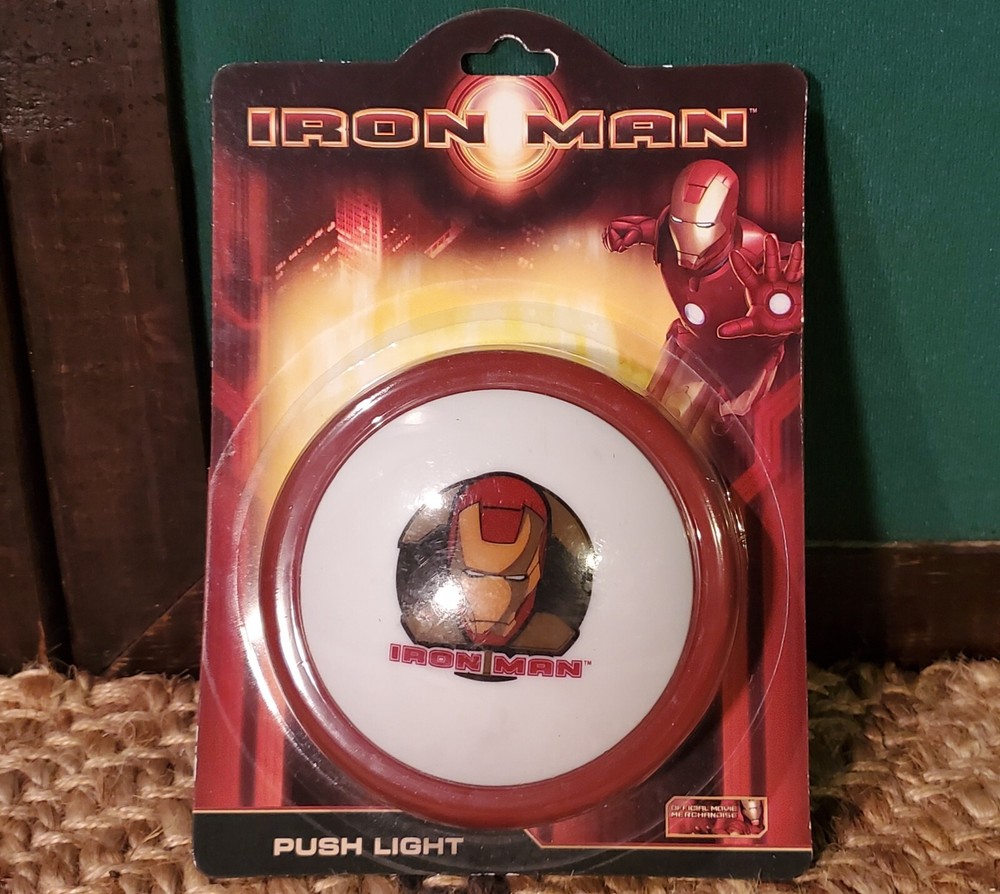 DC Comics Marvel IRON MAN push button Night Light Battery 3.5'' 2008