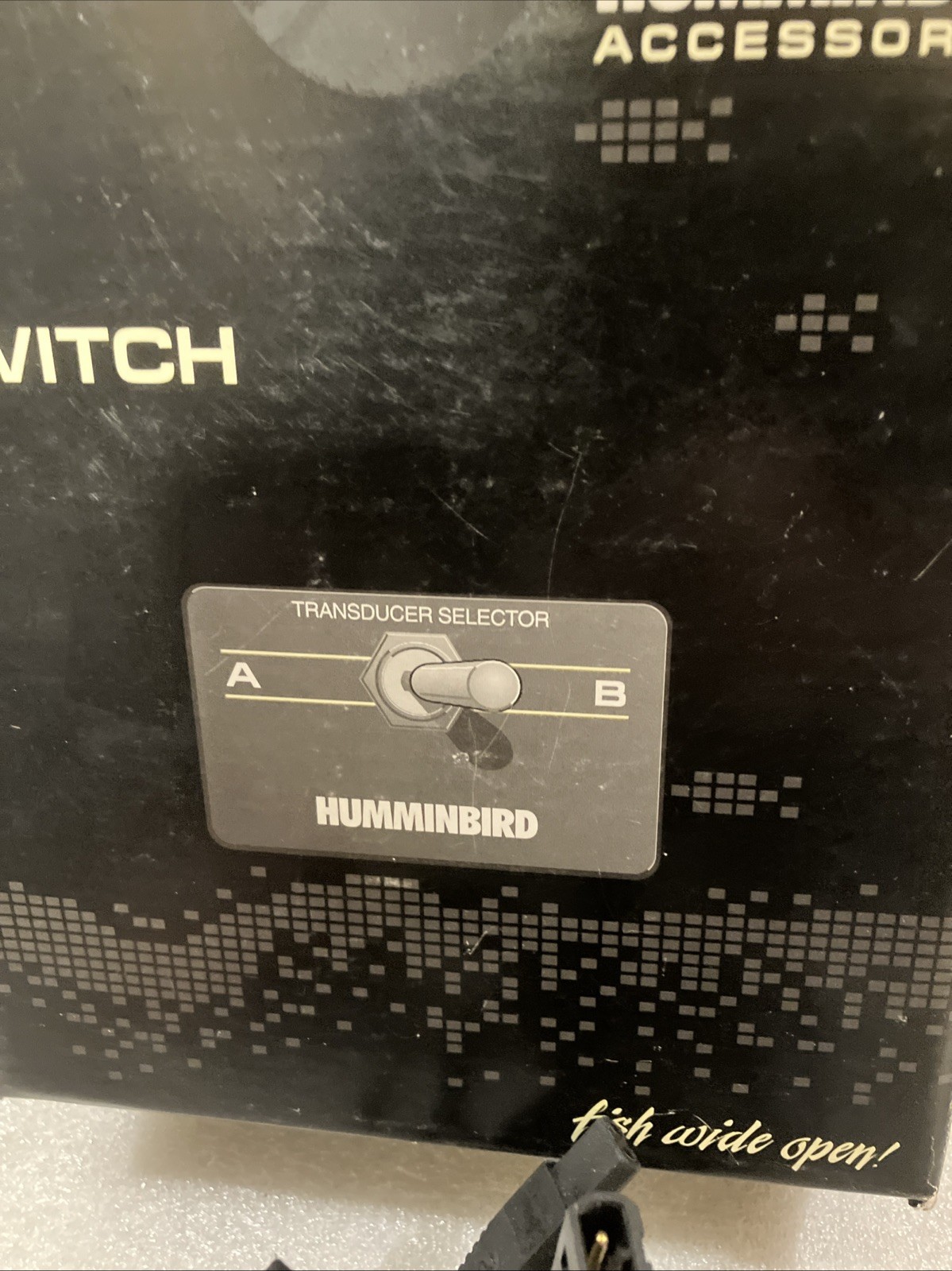 New Old Stock Hummingbird SS1-6 Switch For 1 Unit To 2 Transducers.