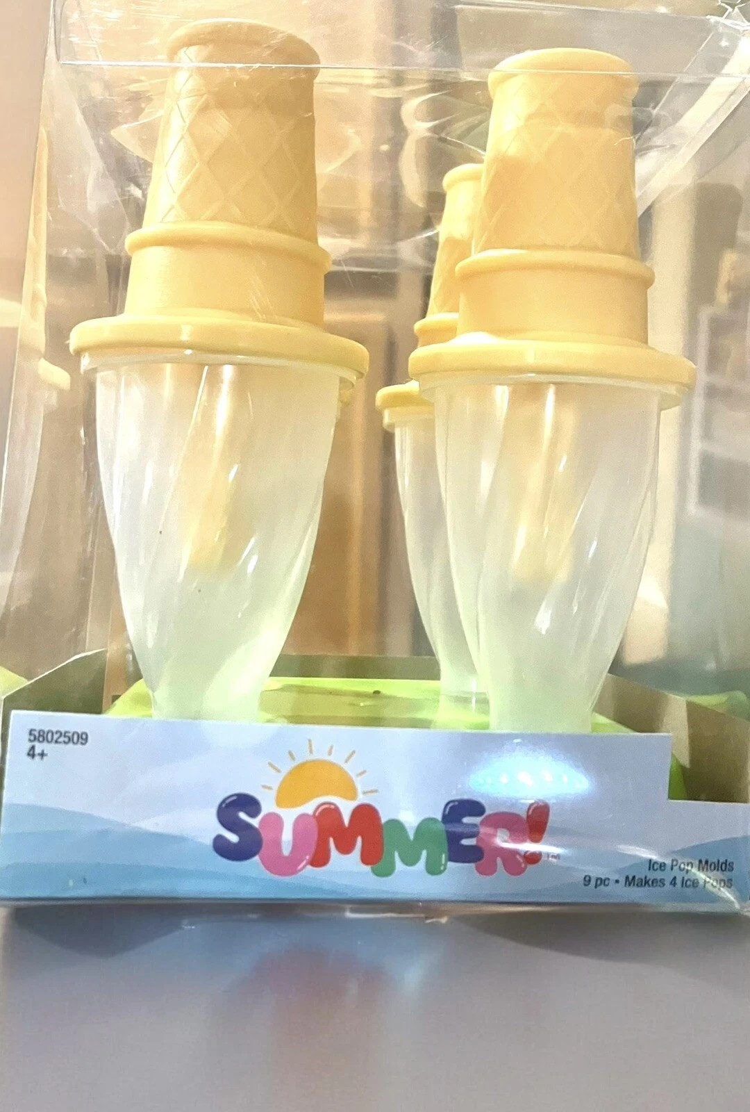 New Popsicle Mold Ice Cream Cone Shaped Set of 4 w/base Hobby Lobby tub3