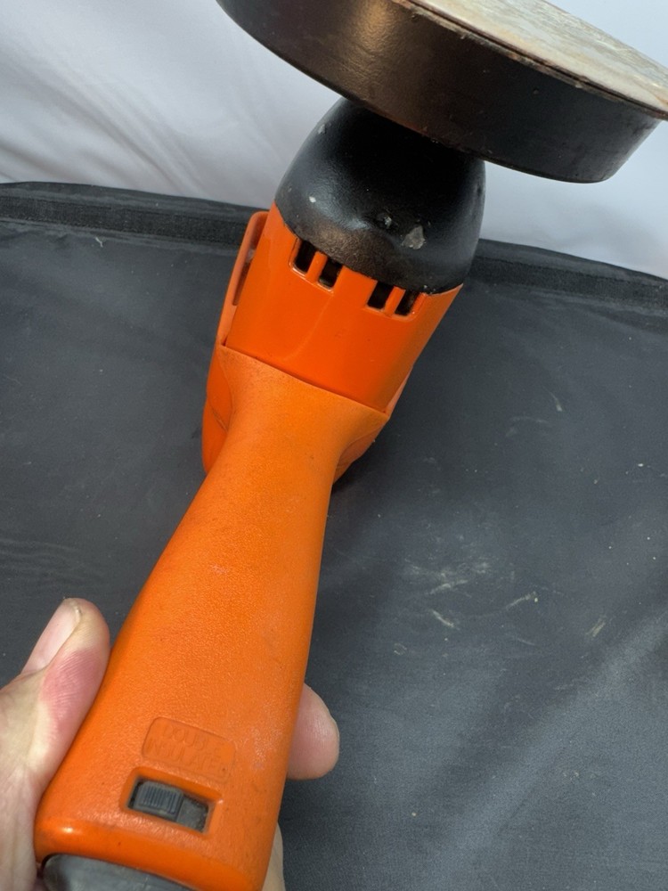 Black And Decker 8" Random Orbit Polisher Model No. 7962 - WORKING!! -