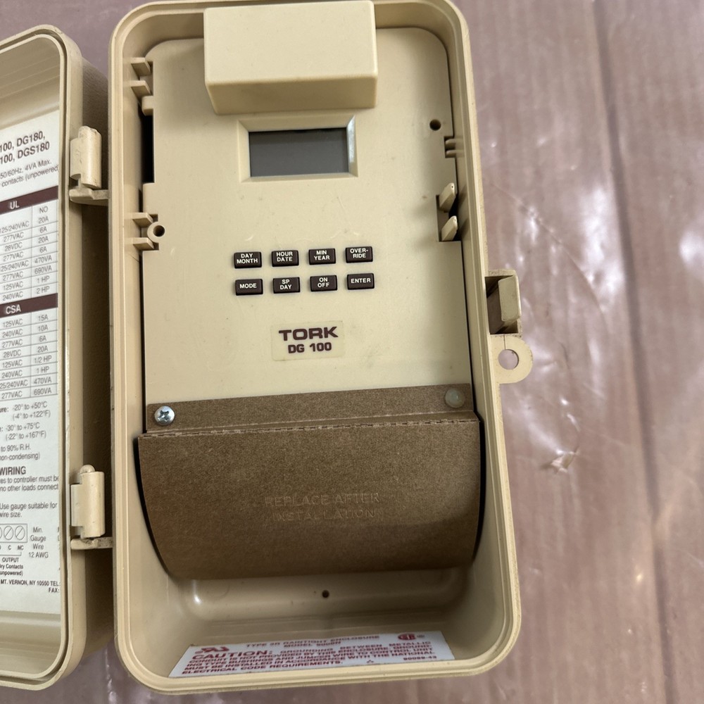 Tork DG100 One Channel Time Switch Control 7 Day Scheduling Timer New Open Box