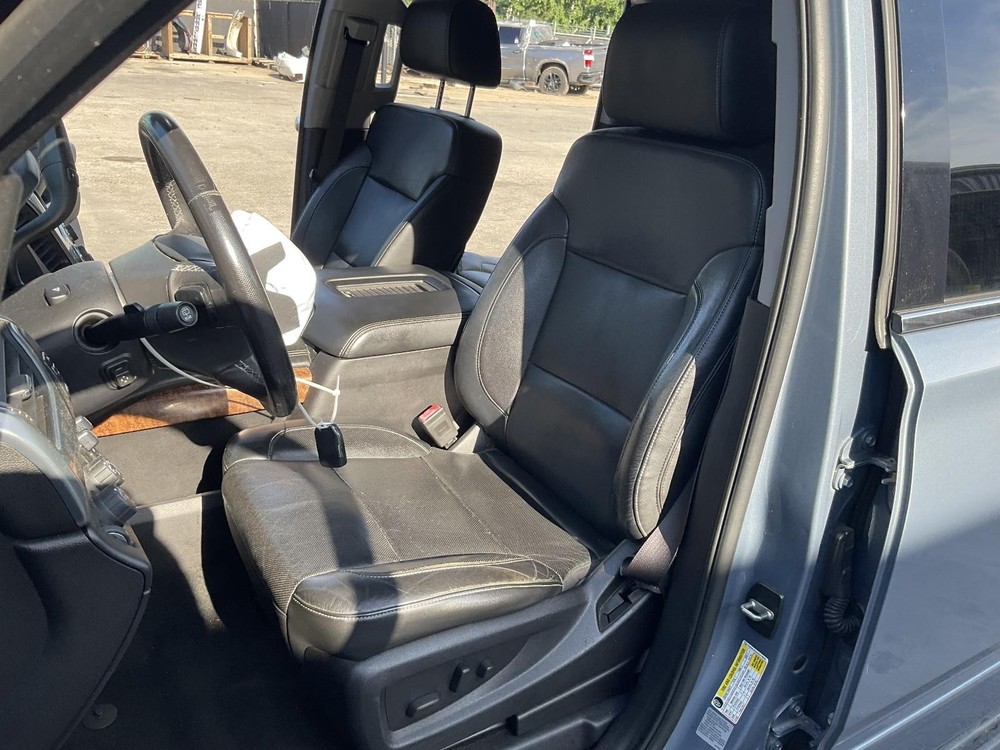 Used Blind Spot Detection System Warning Control Module fits: 2016 Chevrolet Sub