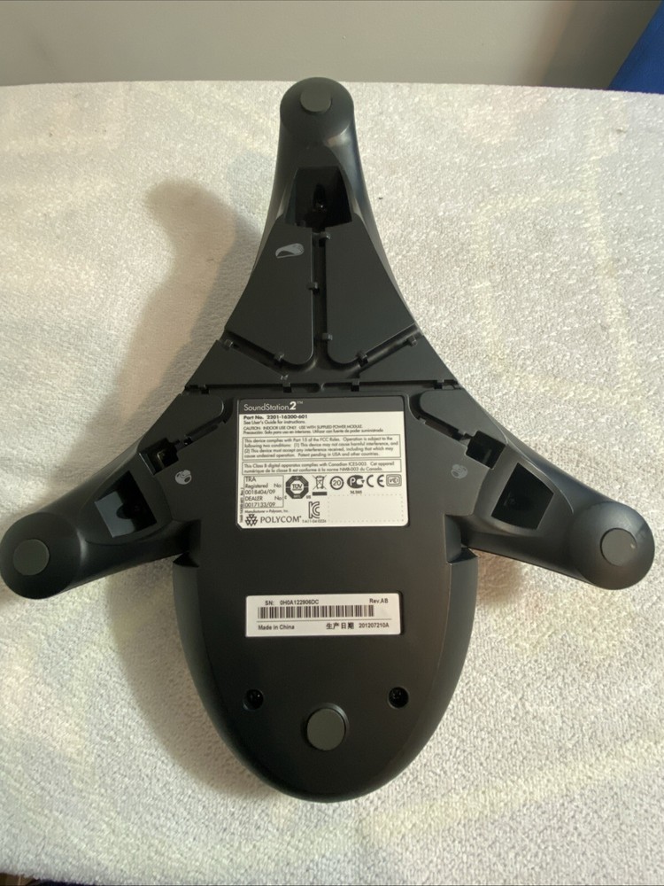 Polycom 2201-16200-601 SoundStation 2 Full Duplex Conference + Wall Module Used