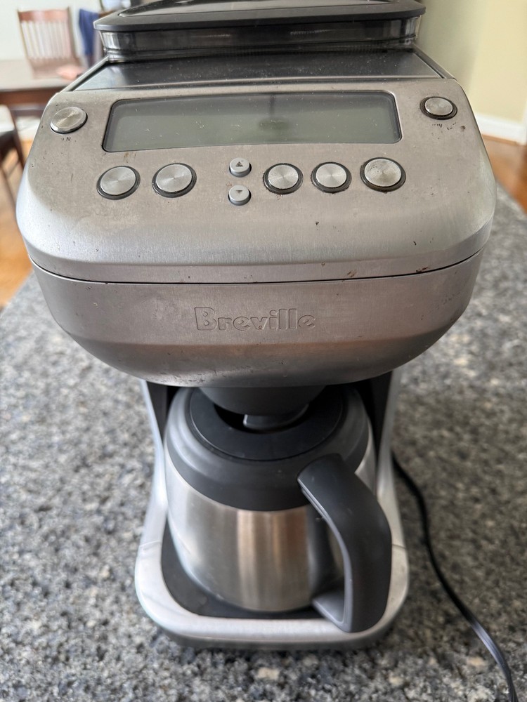 breville grind control coffee maker 12-cup