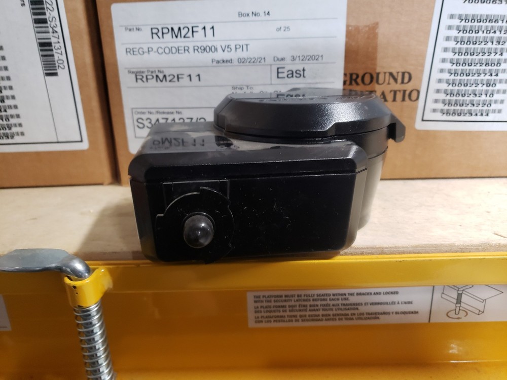 Neptune ProCoder R900i V5 Water Meter Register – 5/8" Cubic Feet – New Open Box