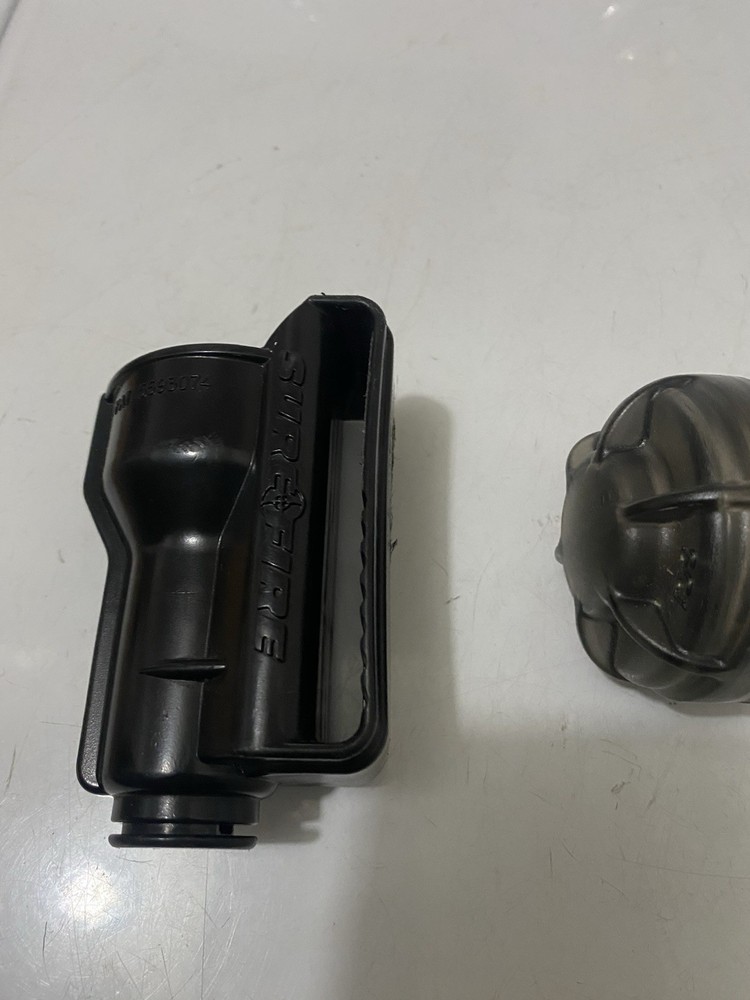 Sure fire Flashlight Speed Polymer Black Holster And Battery Case