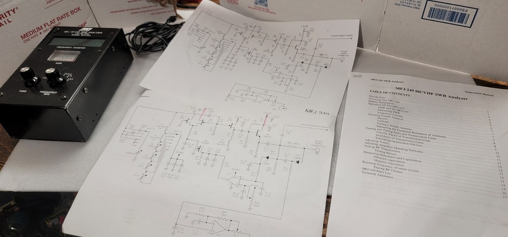 MFJ 249 HF VHF SWR ANALYZER
