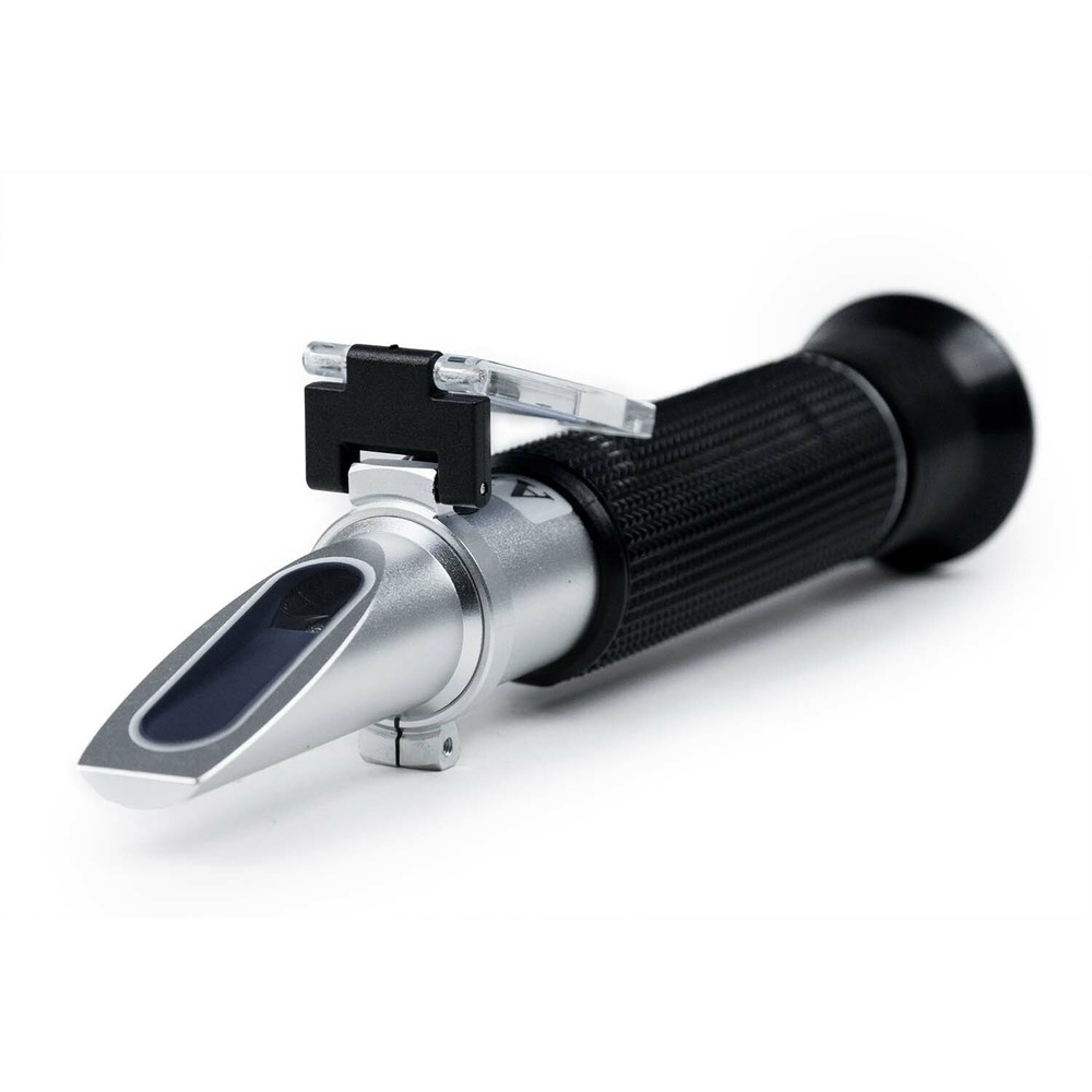 Fish Tank Aquarium Salinity Testing - SR Aquaristik Saltwater Refractometer