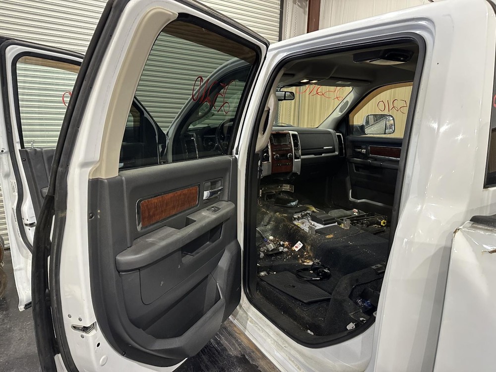 DODGE 3500 PICKUP 2011-2012 FRONT CONSOLE ROOF