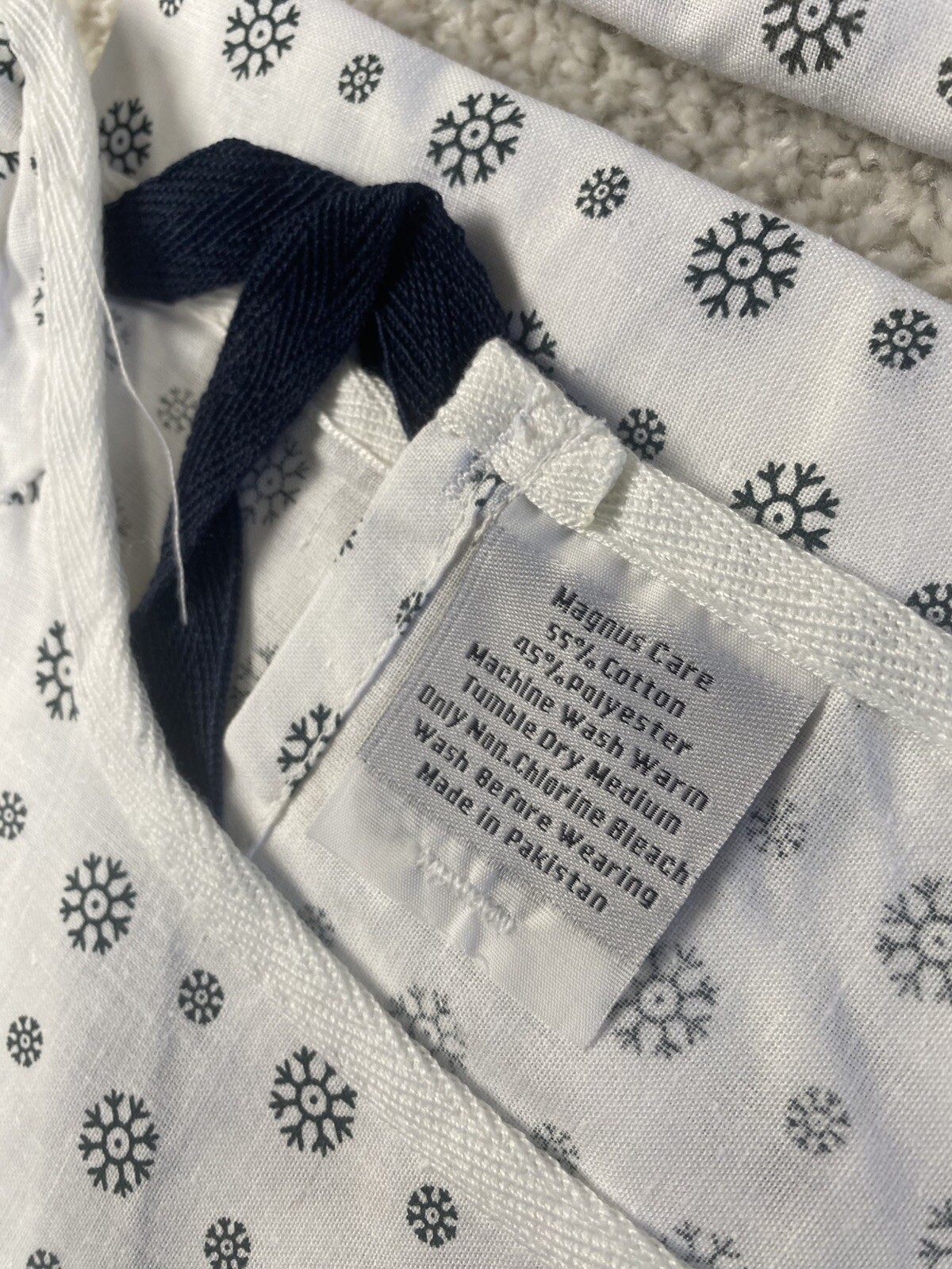 Magnus Care Hospital Patient Gowns SPA MEDICAL HOME CARE White NEW Lot of 4