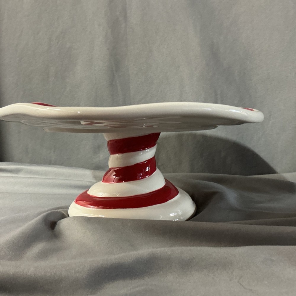 Cracker Barrel Gingermint Peppermint Swirl Cake Stand