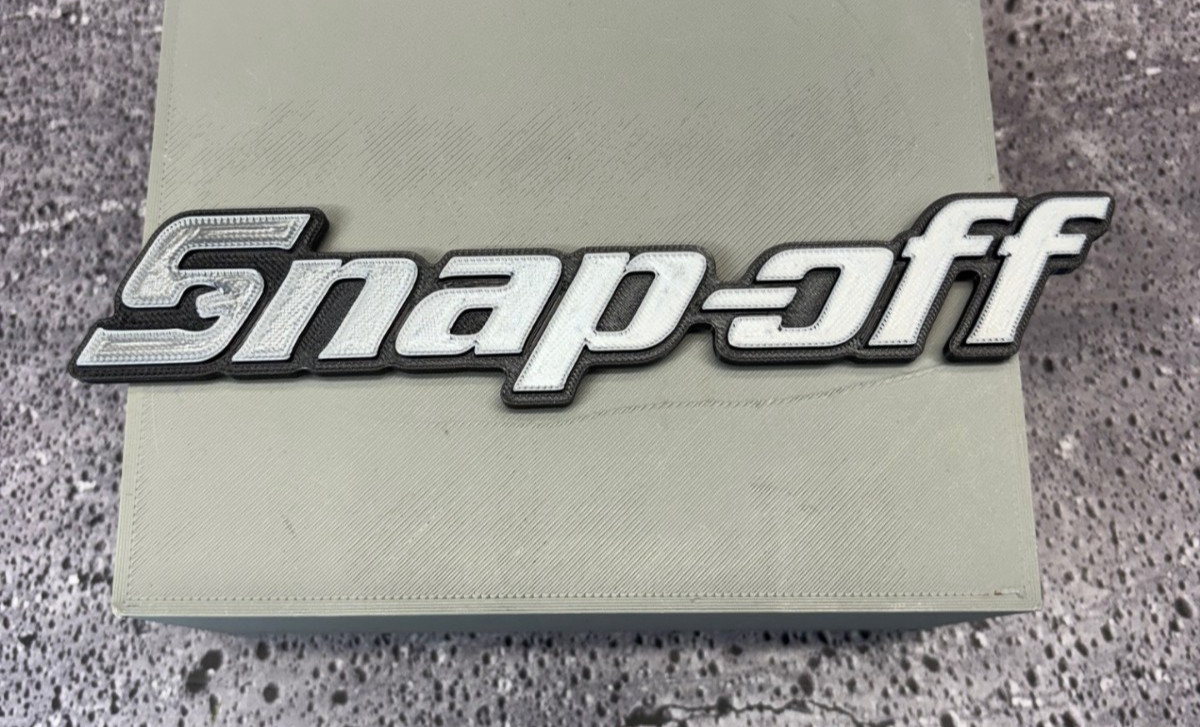Snap-off 3D Printed Magnet; Toolbox Badge; Made in USA: 7" x 1.5"