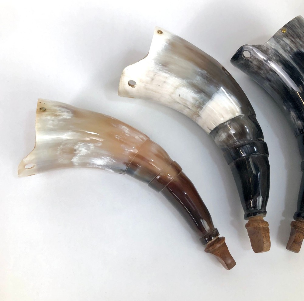 Small Colonial Priming Horn - Mottled