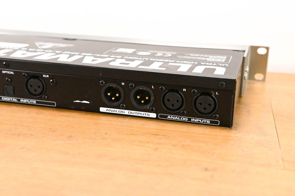 Behringer ULTRAMATCH PRO SRC2496 Sample Rate Converter CG01Z6B