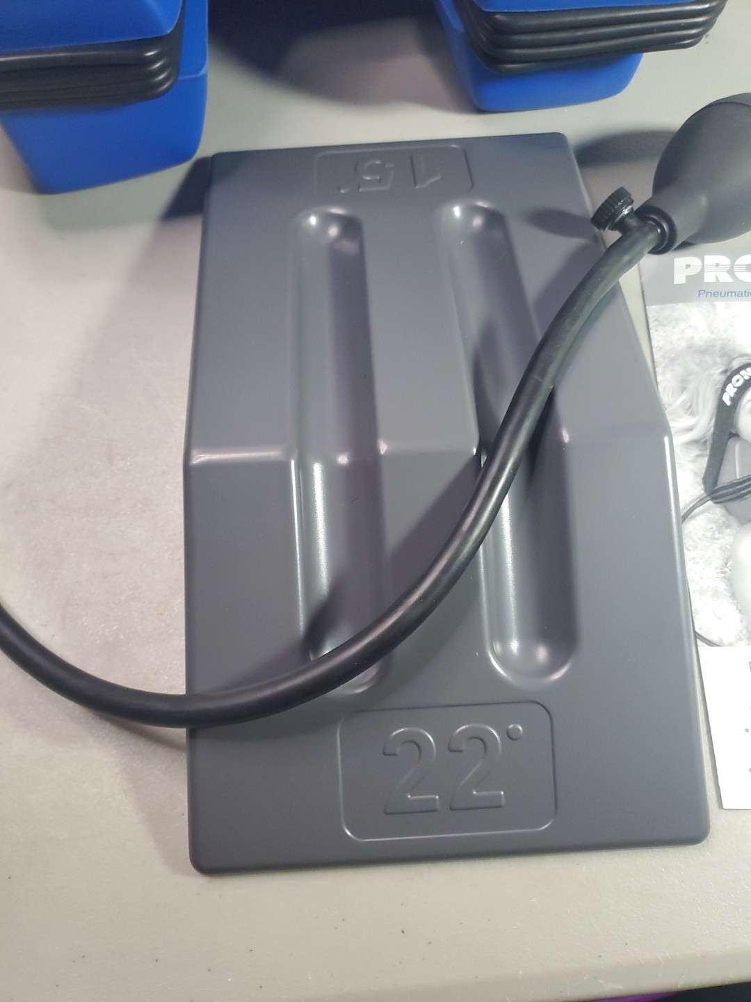 Pronex Pneumatic Cervical Traction Device Decompress Neck Muscles W Wedge