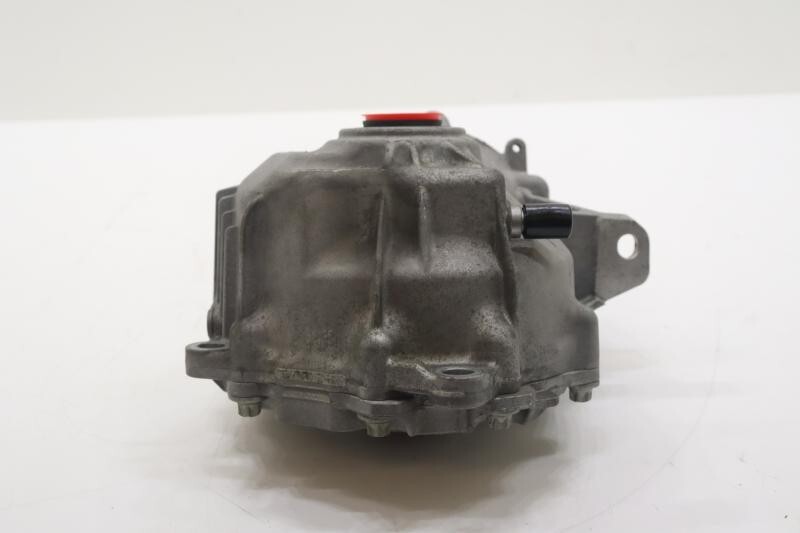 2010-2012 Mercedes E Class Front Differential Carrier 212 Type E350 Gasoline OEM