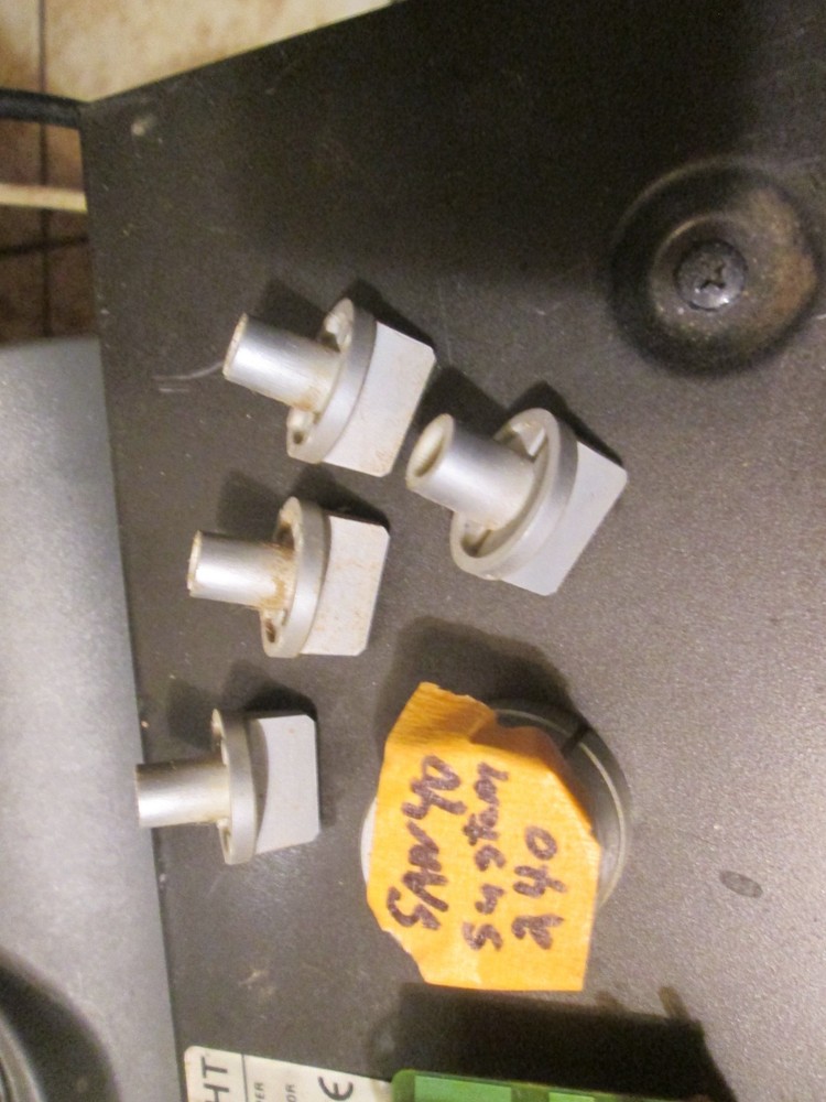 Sanyo knob set   System 240 and more