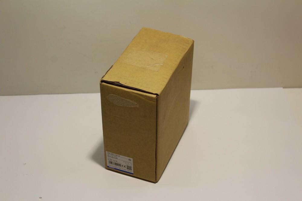 Omron G3PE-215B-2N Solid State Relay NEW