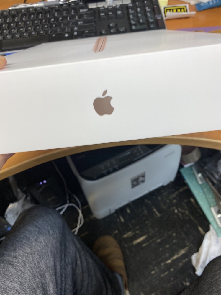 100% Auth Apple MacBook Air 13 In Gold Empty Box