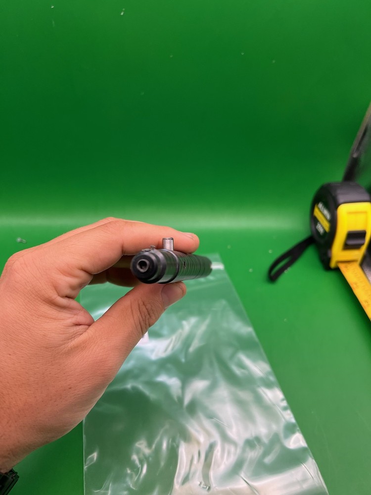 Carbon Fiber Bolt - Need Brand