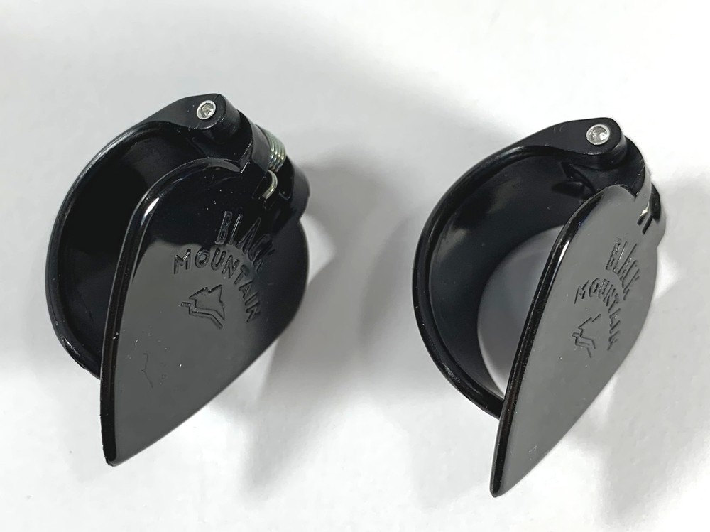 Black Mountain Thumb Pick Jazz Point 2-Picks - Spring Fit Thumb Flat Pick Combo