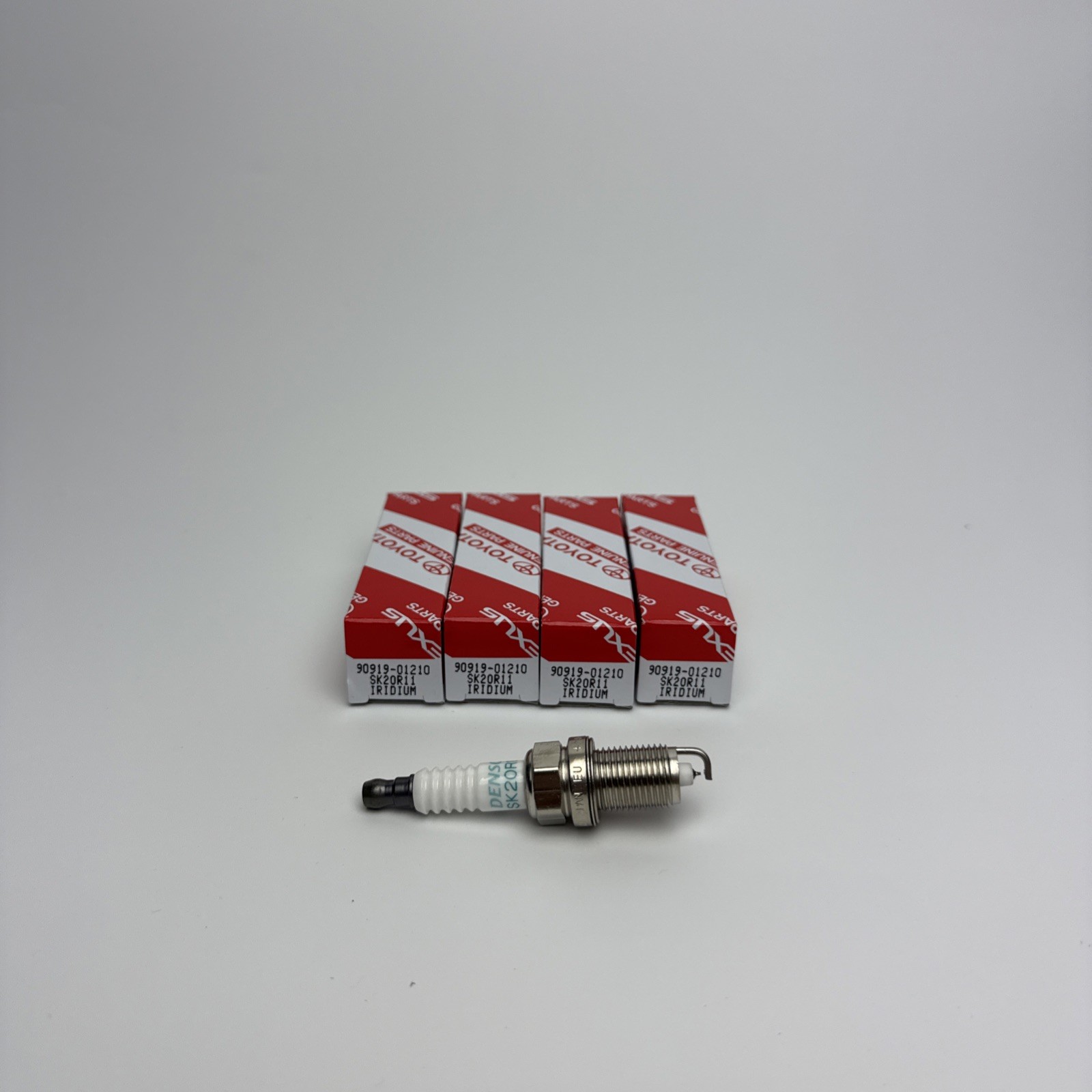 4pcs DENSO Iridium Spark Plugs OEM 90919-01210 SK20R11 3297