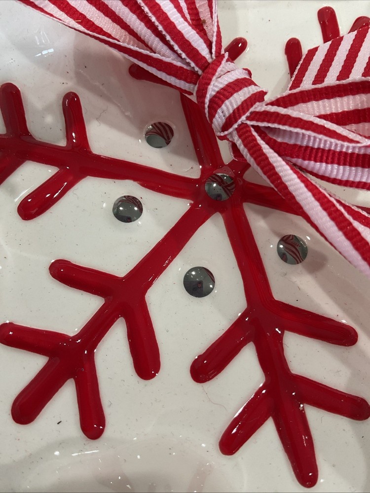Hallmark Snowflake Treat Dish